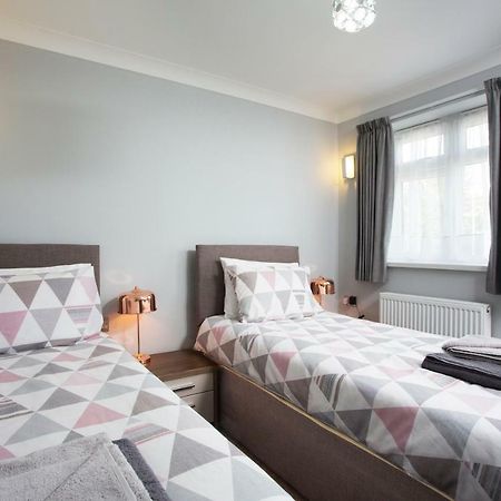 Вилла Northwood 2 Бродстейрс Экстерьер фото